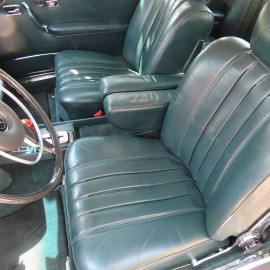 Mercedes-Benz 280 SE 3.5 Coupe - Metallic Dark Green