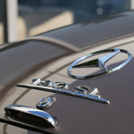Mercedes - Benz 190 SL - Brown